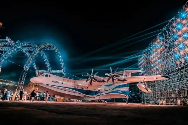 南航“御风园”航空航天教育实践基地